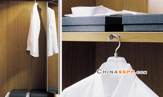 意式衣帽間展現奢華魅力