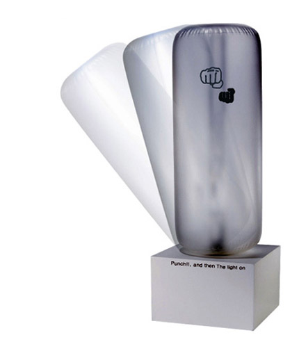 瞧瞧這燈看了就想揍它