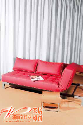 紅色精仿皮側(cè)折單人沙發(fā)床 折疊沙發(fā)床讓坐臥兼得