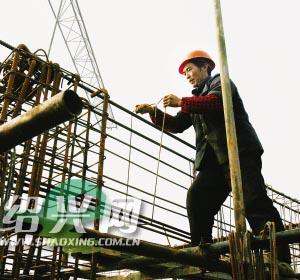 中國(guó)輕紡城最大市場(chǎng)露崢嶸