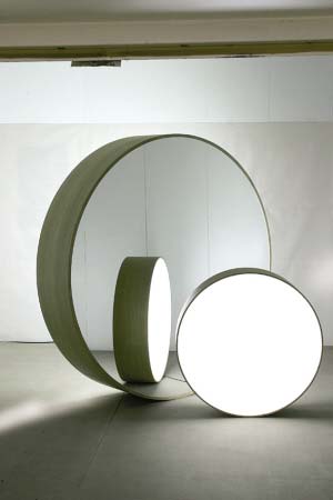 燈具“前衛派”裝點個性家居