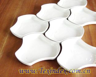 小餐桌量身打造的創意餐具