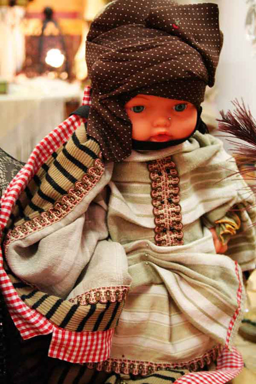 古怪個性的法國恐怖玩偶