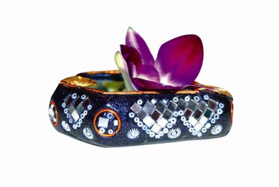 ���r�w򞮐���L��ļҾ��Ʒ