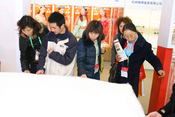 ̫��ѩ�z�Iӭ���(n��i)��r(sh��)��