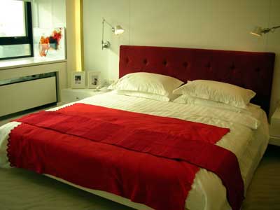 ���s�_�����_�A�İ�ɫС��