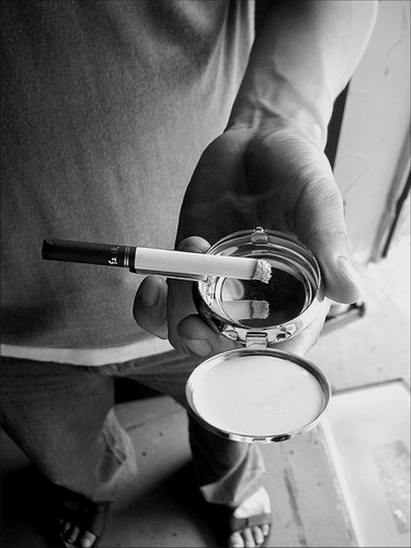 灰飛煙滅煙盅也有新時尚