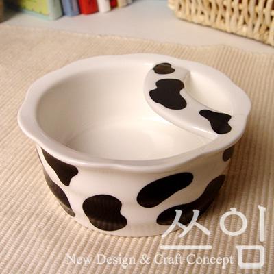 餐桌上的韓版浪漫餐具