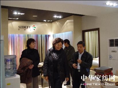 ���ߣ���(d��ng)��������