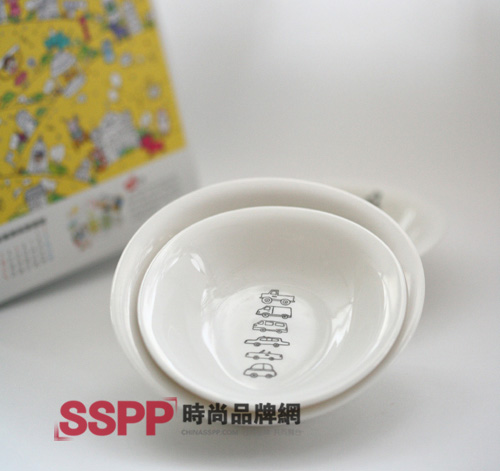 白色印花餐具 清爽舒適(二)