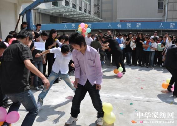 �������՚g��ͬ��