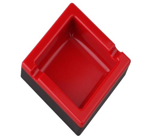 �����˻�ɫ���Ҹ�