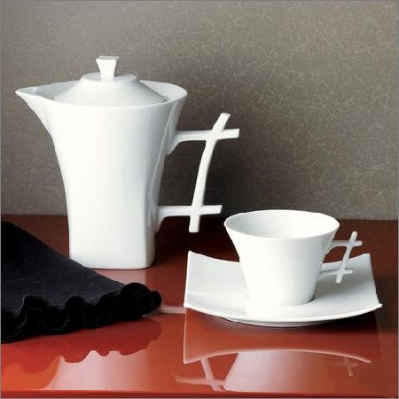 用花來裝點你的空間 清新純樸的中式茶具