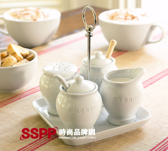 PotteryBarn�״ɲ;���Ʒ��һ��