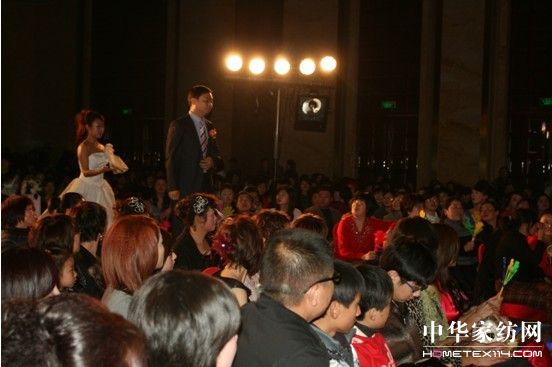 依諾雅會員之夜請來溫兆倫助陣