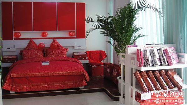 雨蘭家紡樂陵專賣店炫麗登場(chǎng)