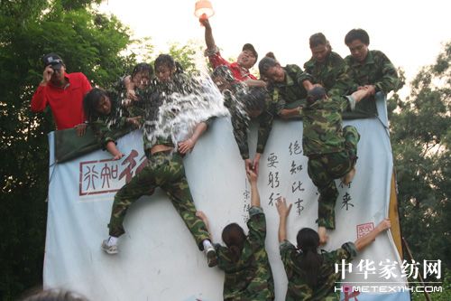 ����(zh��n)�������۟��F(tu��n)�(du��)