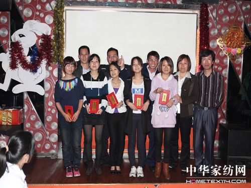 ����Ҿ�2010�ꃞ(y��u)��T���C������A�M�xĻ