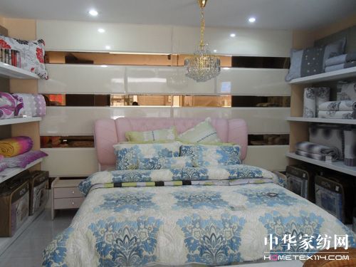 ���Z�żҼ����u���M�v�V�|÷��