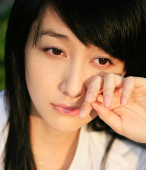 董維嘉熱愛綠色環保宣傳的年輕女星