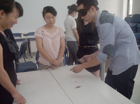 ���z��ʮһ���µ���Ӗ�����죺���L �ի@