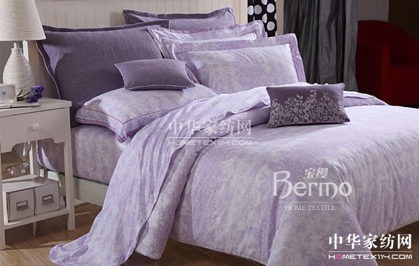 ���z������CEOŮ�Լ��e��Ʒ