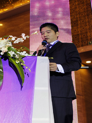 �Pʢ���{(l��n)�{(di��o)paisley��׌�����v�w