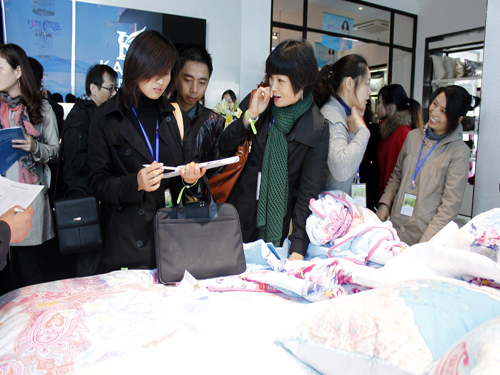 �Pʢ���{�{paisley��׌�����v�w