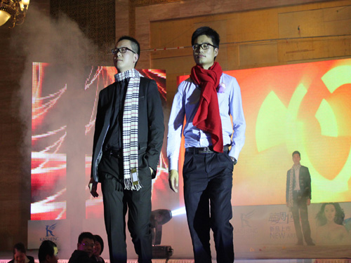 �Pʢ���{�{paisley��׌�����v�w