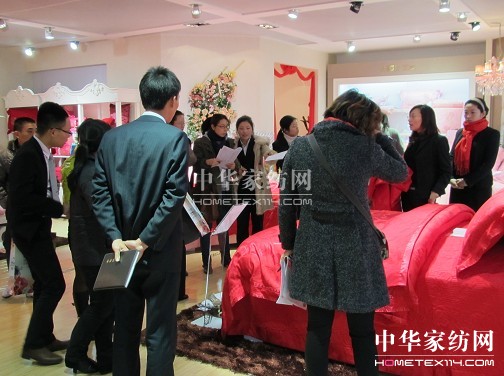 艾莎家紡2012春夏新品璀璨獻(xiàn)映