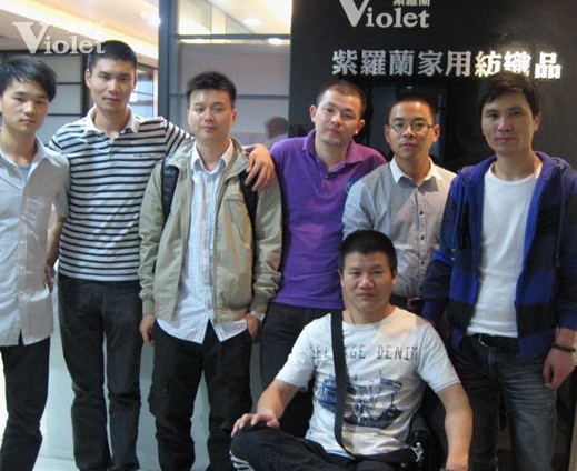 紫羅蘭華西區(qū)紀(jì)念猛虎團(tuán)的這一年