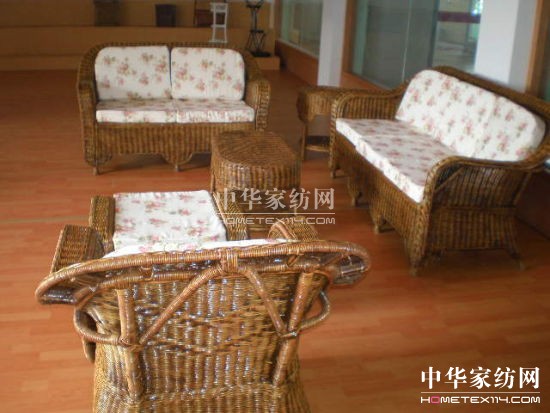 談藤沙發的選購和保養