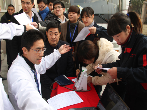 ʢ��F�M���T���x�իIѪһ�f�����