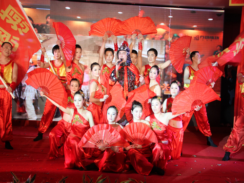 ʢ���e��2012��ӭ�´��g���