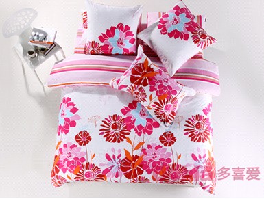 ����Ů�˹�6���ϲ�۴�Ʒ�ͽo��