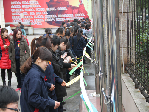 ʢ��F�e�kȤζ�\�ӕ��cף�����˹���