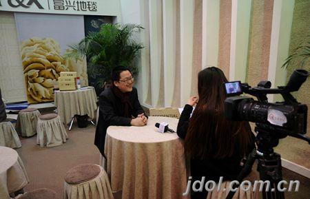 ���d��̺�v���Wҫ��ʮ�Ōý�����(hu��)