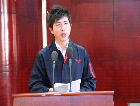 盛宇集團黨委舉行“彩虹橋”結(jié)對幫扶《責(zé)任狀》簽訂儀式