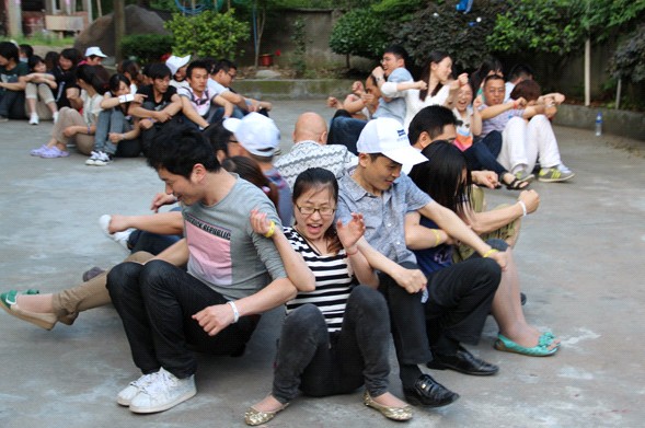 �������M���Ӊ��R�F���չһ����Ӗ�I֮������{��