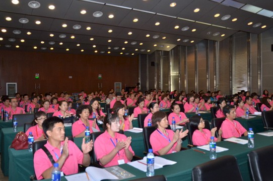 ARTILIVI����[�ţ�2012�ﶬ��Ʒӆ؛��ʢ���_Ļ