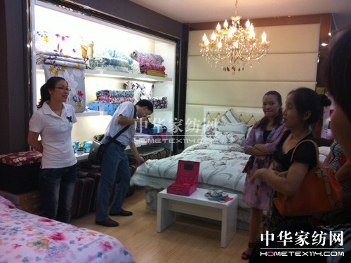 依諾雅家紡2012年廣西培訓會在柳州召開