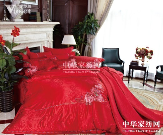 ���D(zhu��n)ǧ���۟o(w��)�� ���_�m������ף��