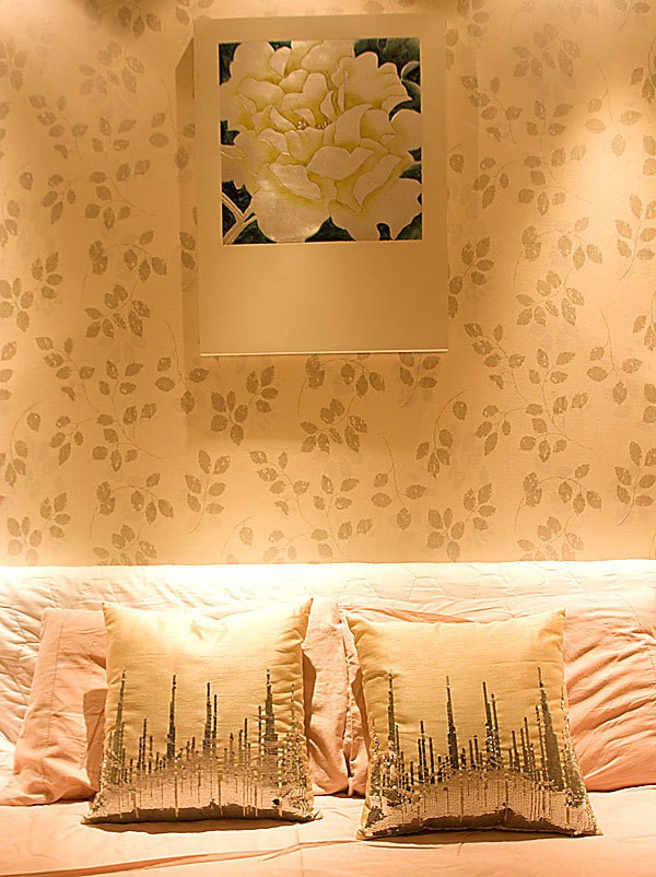 木刻花朵裝飾墻溫馨的荷風雅室