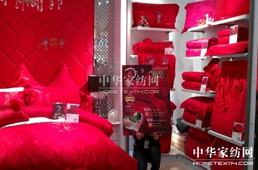 藍(lán)絲羽:終端產(chǎn)品陳列寶典