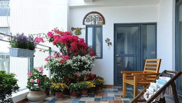 ���к���(f��)ʽ�Ҿ��������e�^(q��)(1)