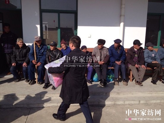 寶縵家紡愛心行 敬老院里敘溫暖