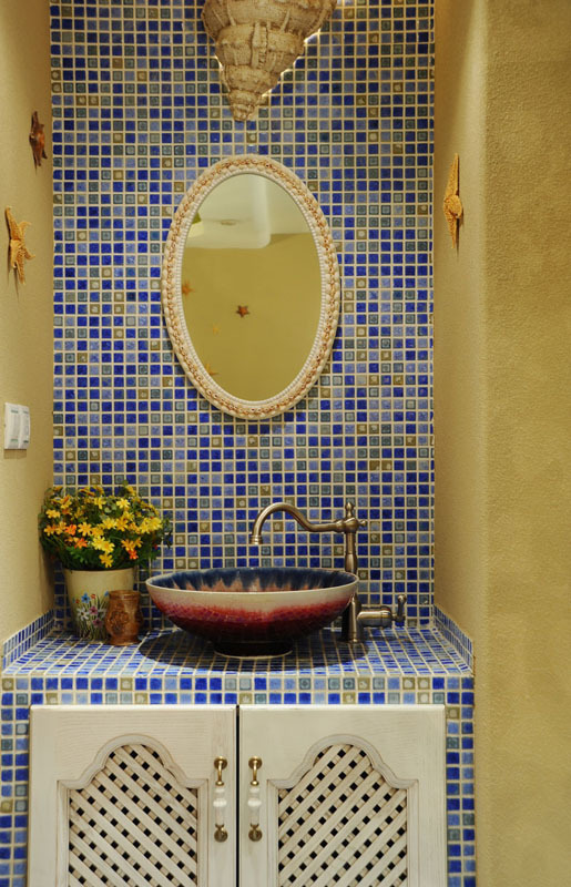 ���˵��к���������Ψ������L