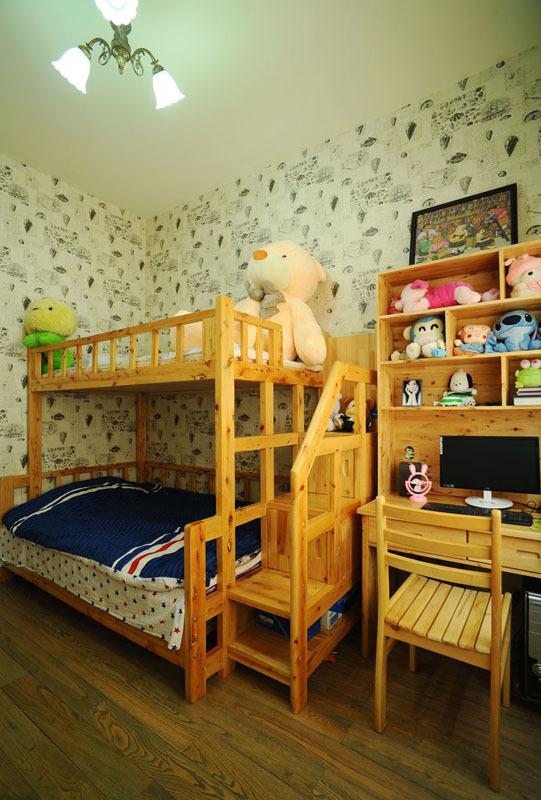 ���˵��к���������Ψ������L(f��ng)