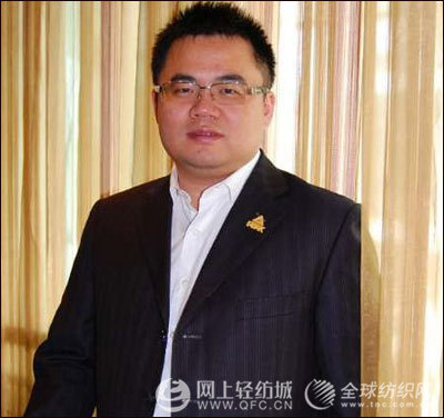 匹克許志華:不懼庫存壓力 堅持闖蕩