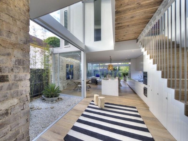 �{�׵��к��L��������´�լ